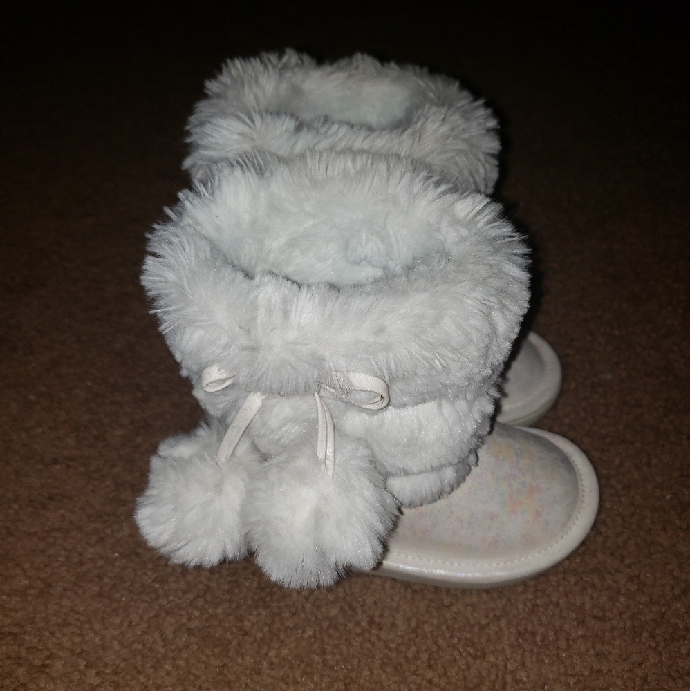 Sugar White Fur Toddler Boots